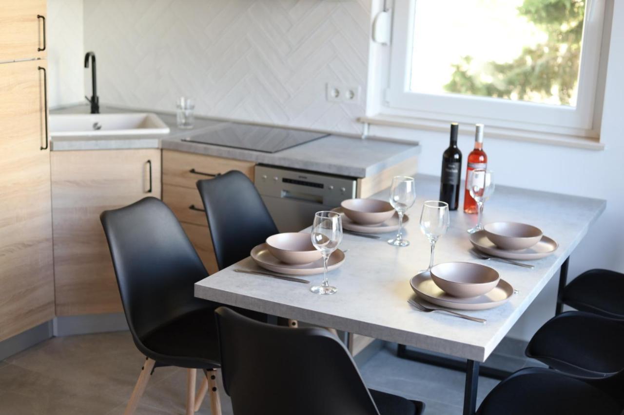 Gajac Apartment House Gaia מראה חיצוני תמונה